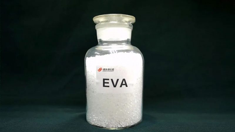 注塑厂家通常具备较强的注塑成型能力，能够快速将材料转化为成品。其优势在于：