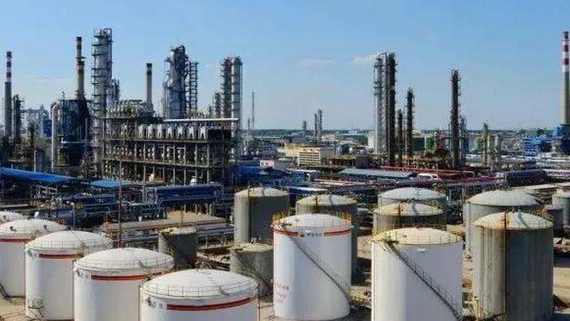 精细化工定制开发：揭秘定制化解决方案的报价构成